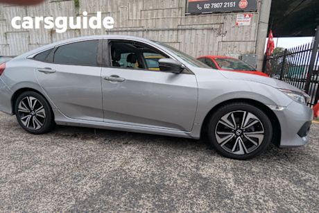 Silver 2017 Honda Civic Sedan VTI-LX