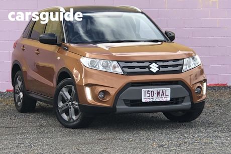 Orange 2015 Suzuki Vitara Wagon RT-S