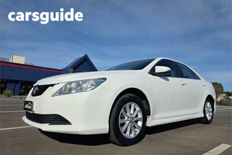 White 2015 Toyota Aurion Sedan AT-X