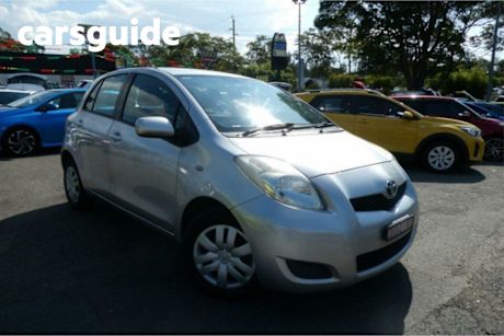 Silver 2010 Toyota Yaris Hatchback YR