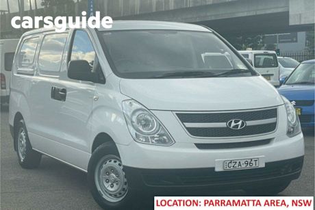 White 2015 Hyundai Iload Van