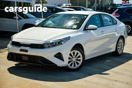 White 2024 Kia Cerato Sedan S
