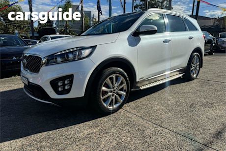 White 2017 Kia Sorento Wagon GT-Line (4X4)