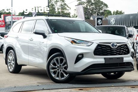 White 2022 Toyota Kluger Wagon Grande Hybrid AWD