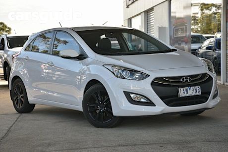 White 2014 Hyundai I30 Hatchback Trophy