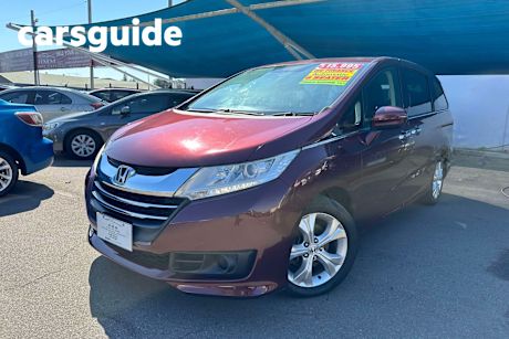 Burgundy 2015 Honda Odyssey Wagon VTI