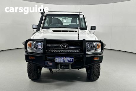 White 2020 Toyota Landcruiser Cab Chassis GXL (4X4)
