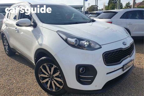 White 2017 Kia Sportage Wagon SI Premium (fwd)