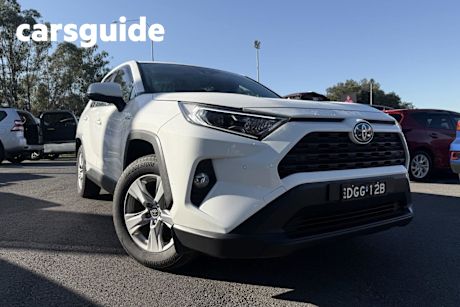 White 2021 Toyota RAV4 Wagon GX (awd) Hybrid