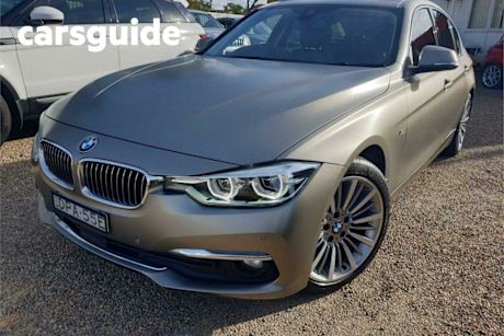 Gold 2017 BMW 320D Sedan Luxury Line