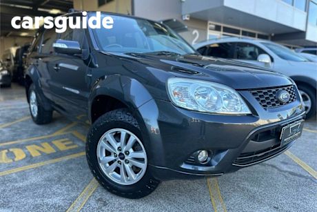 Grey 2010 Ford Escape Wagon