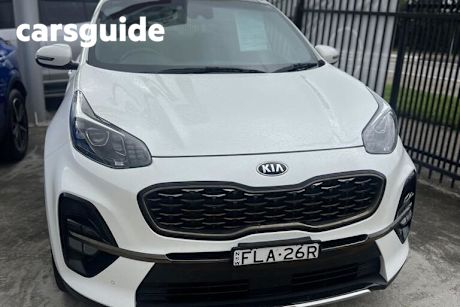 White 2019 Kia Sportage Wagon GT-Line (awd)