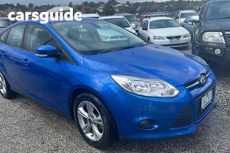 Blue 2013 Ford Focus Hatchback Trend