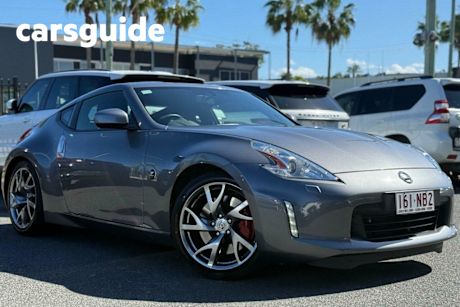 Grey 2014 Nissan 370Z Coupe