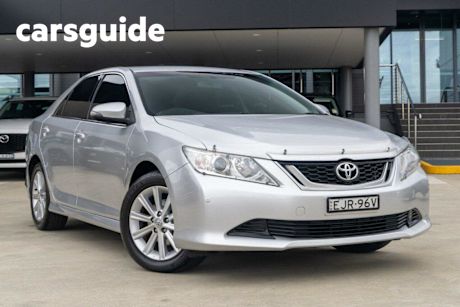 Silver 2017 Toyota Aurion Sedan AT-X