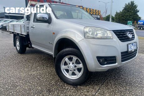 Silver 2013 Great Wall V240 Cab Chassis (4X2)