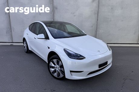 White 2022 Tesla Model Y Wagon Rear-Wheel Drive