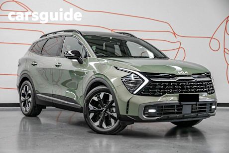 Green 2024 Kia Sportage Wagon GT-Line (awd)
