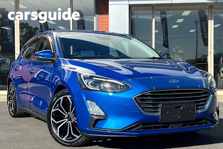 Blue 2019 Ford Focus Hatchback Titanium
