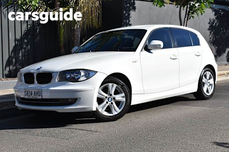 White 2010 BMW 118I Hatchback