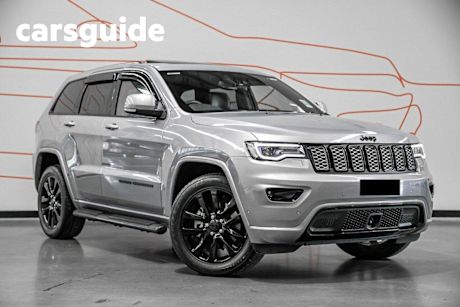 Silver 2021 Jeep Grand Cherokee Wagon Night Eagle (4X4)