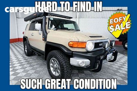 Brown 2013 Toyota FJ Cruiser Wagon