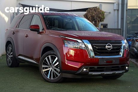 Red 2023 Nissan Pathfinder Wagon TI-L (4WD)