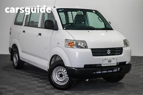 White 2016 Suzuki APV Van