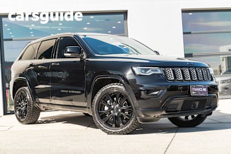 Black 2021 Jeep Grand Cherokee Wagon Night Eagle (4X4)