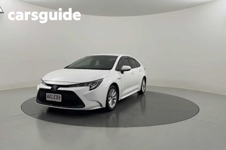 White 2022 Toyota Corolla Sedan Ascent Sport Hybrid