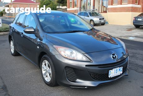 Grey 2013 Mazda 3 Hatchback NEO