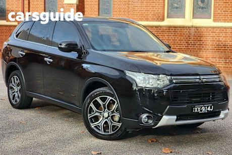 Black 2014 Mitsubishi Outlander Wagon Aspire Phev Hybrid