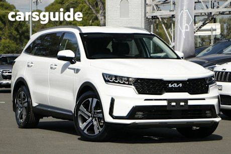 White 2023 Kia Sorento Wagon Sport+ 7 Seat