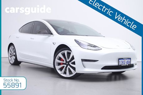White 2019 Tesla Model 3 Sedan Performance