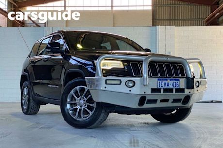Black 2015 Jeep Grand Cherokee Wagon Laredo (4X4)