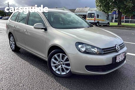 Gold 2012 Volkswagen Golf Wagon 118 TSI Comfortline