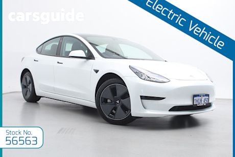 White 2022 Tesla Model 3 Sedan Standard Range Plus RWD