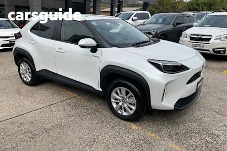 White 2022 Toyota Yaris Cross Wagon GXL Hybrid