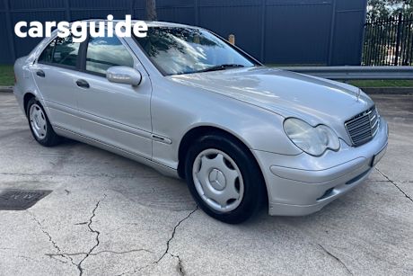 Silver 2002 Mercedes-Benz C180 Sedan Classic