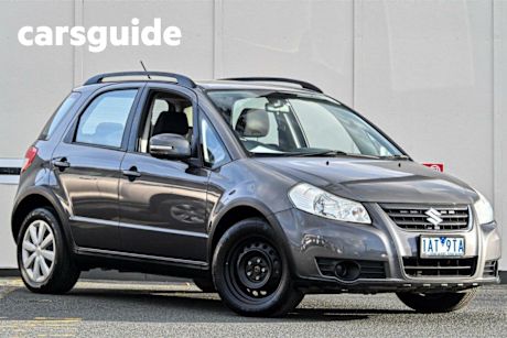 Grey 2013 Suzuki SX4 Hatchback Crossover AWD Navigator