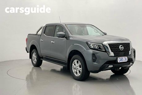 Grey 2021 Nissan Navara Dual Cab Pick-up ST (4X4)