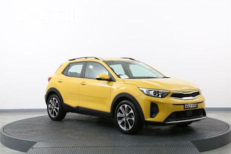 Yellow 2021 Kia Stonic Wagon Sport