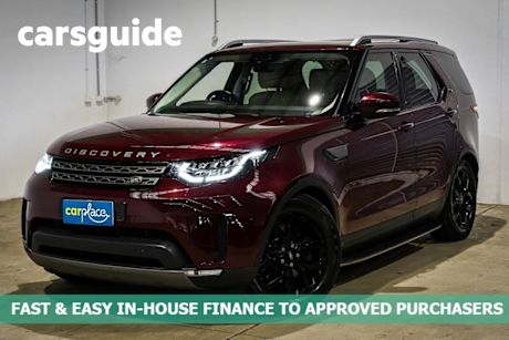 Red 2017 Land Rover Discovery Wagon TD4 SE