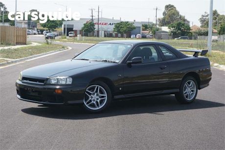 Black 1998 Nissan Skyline Coupe 25GT