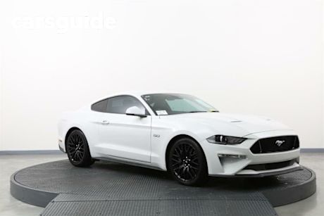 White 2020 Ford Mustang Fastback GT 5.0 V8