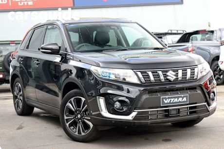 Black 2023 Suzuki Vitara Wagon Turbo