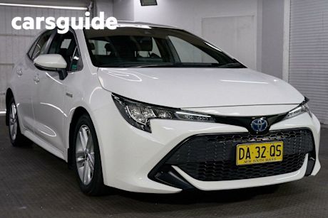 White 2021 Toyota Corolla Hatchback Ascent Sport Hybrid