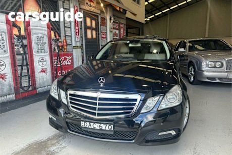 Black 2010 Mercedes-Benz E250 Sedan CGI Avantgarde