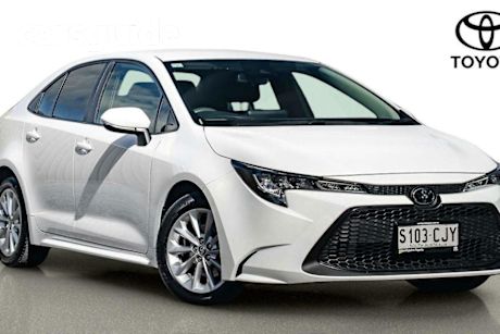 White 2021 Toyota Corolla Sedan Ascent Sport