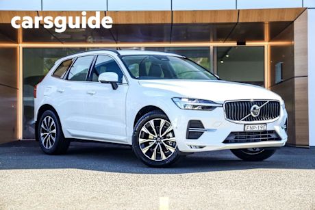 White 2024 Volvo XC60 Wagon